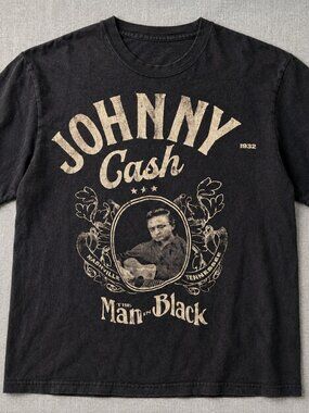 Johnny Cash Man in Black Faded Graphic Tee M